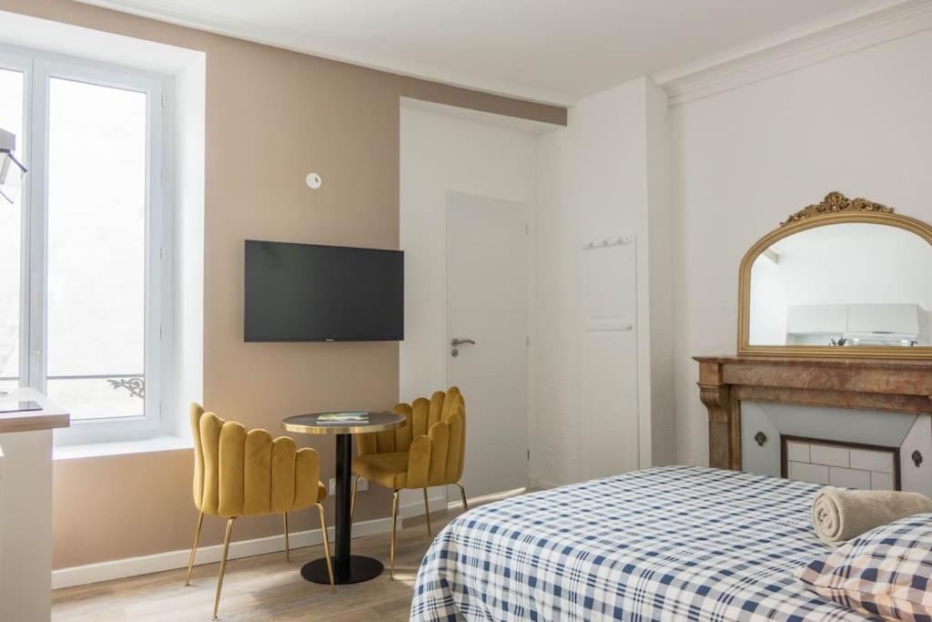 Studio Contemporain A Deux Pas De La Cathedrale Appartement Orléans Buitenkant foto